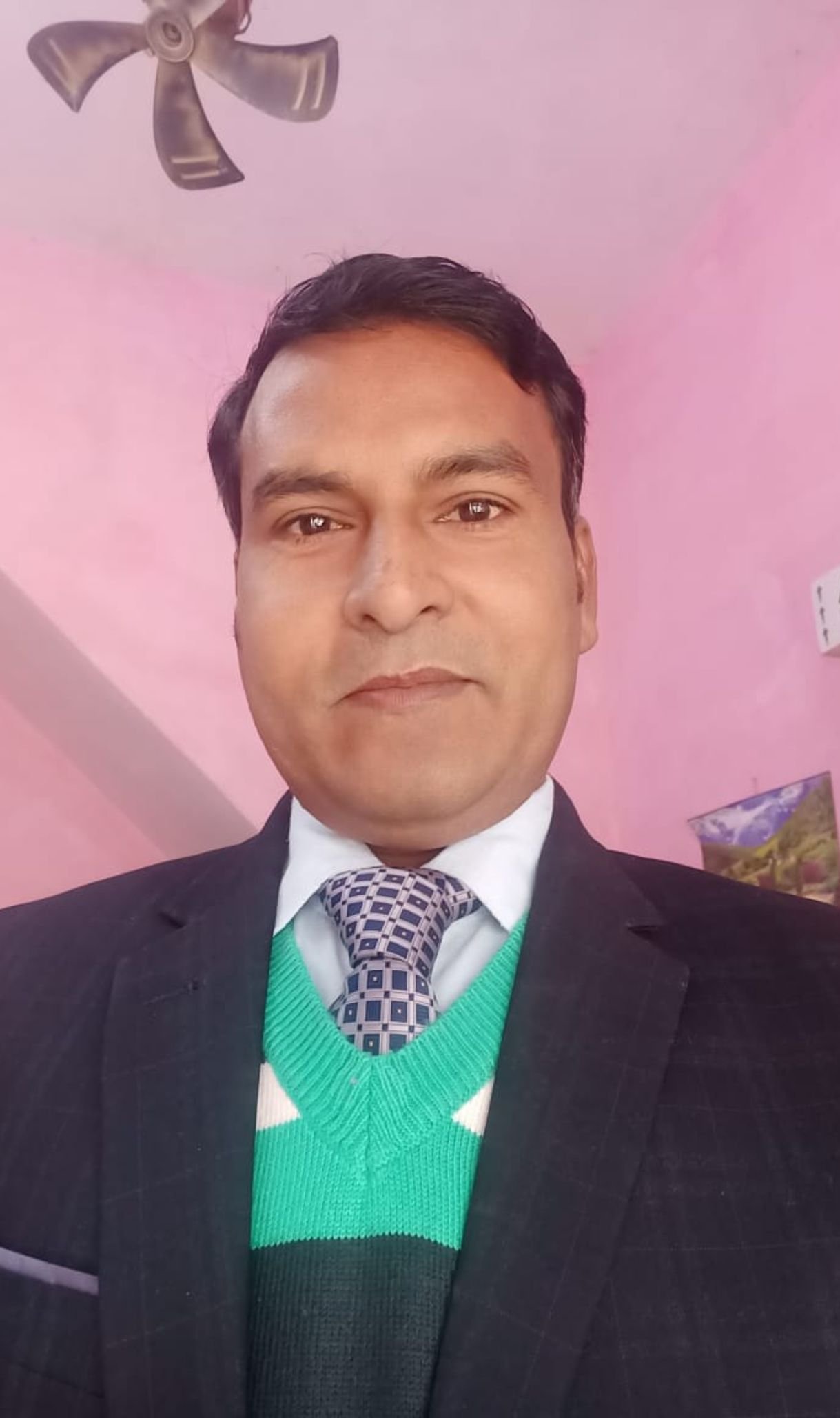 Dr. Mobin Saifi